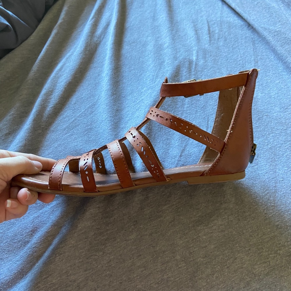 Sandals - Picture 2 of 3